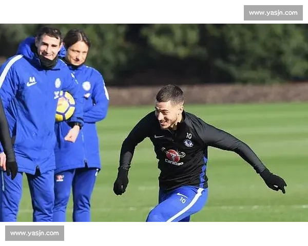 阿森纳队员学 CPR：球场内外的生命救援课